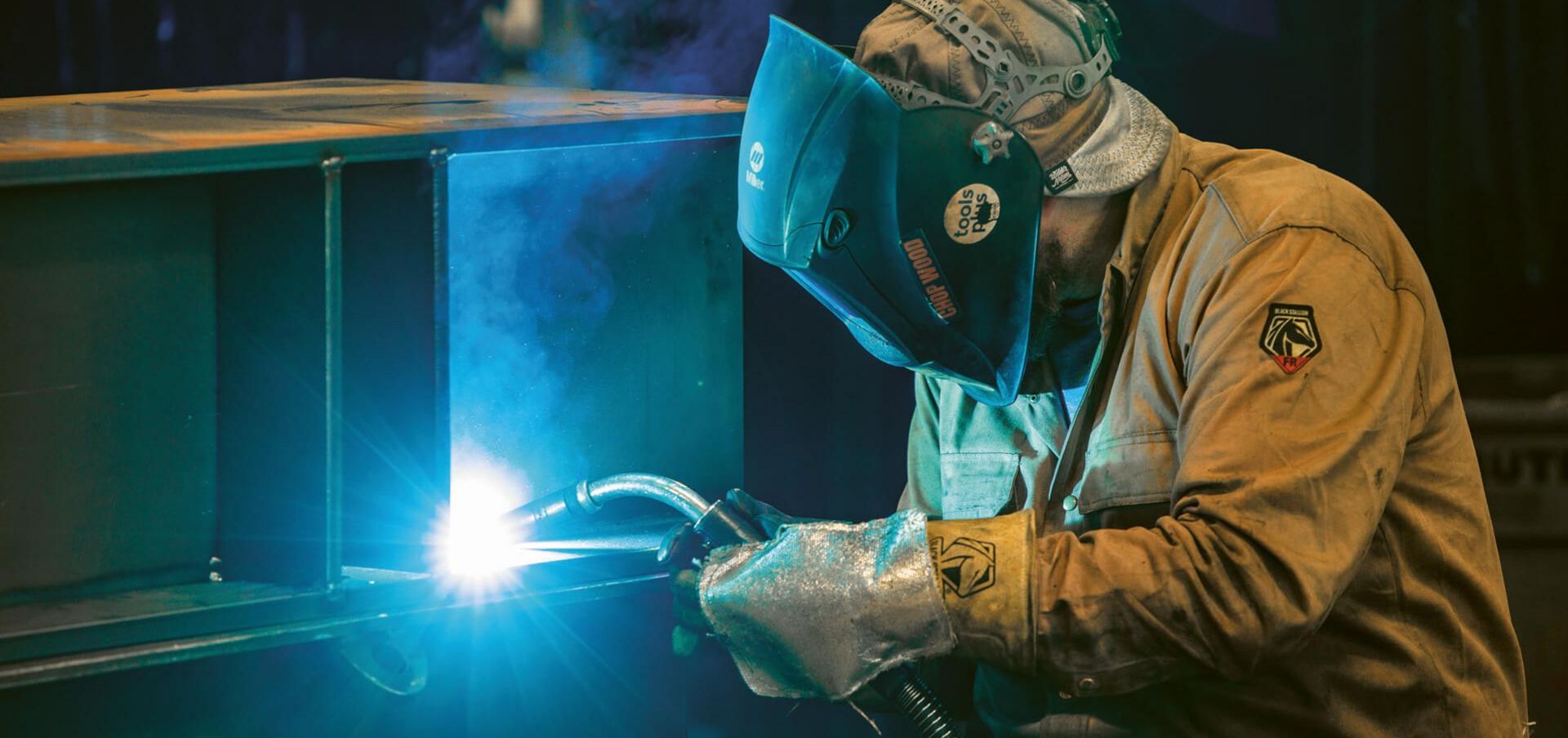 Flexibilität: EMIT liegt weitab großer Industrieregionen. Deshalb entwickeln die Mitarbeiter viele Lösungen selbst, um Kundenwünsche zu erfüllen.
