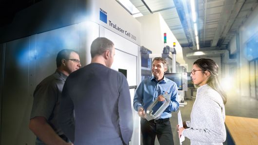 Key visual of TRUMPF Services training