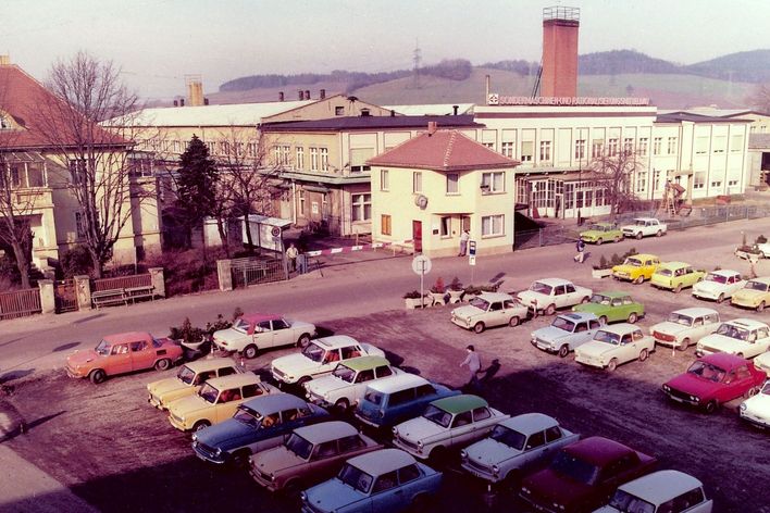 historical picture of the former building of TRUMPF in Neukirch