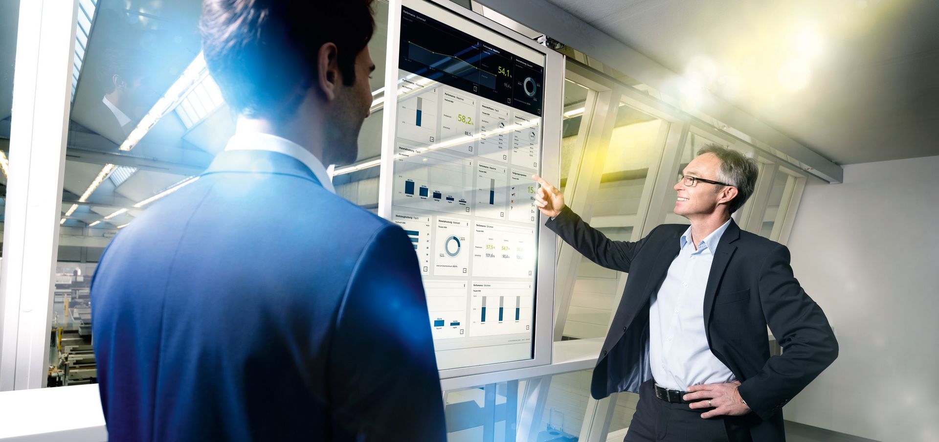 TRUMPF Services Monitoring + Analysis key visual