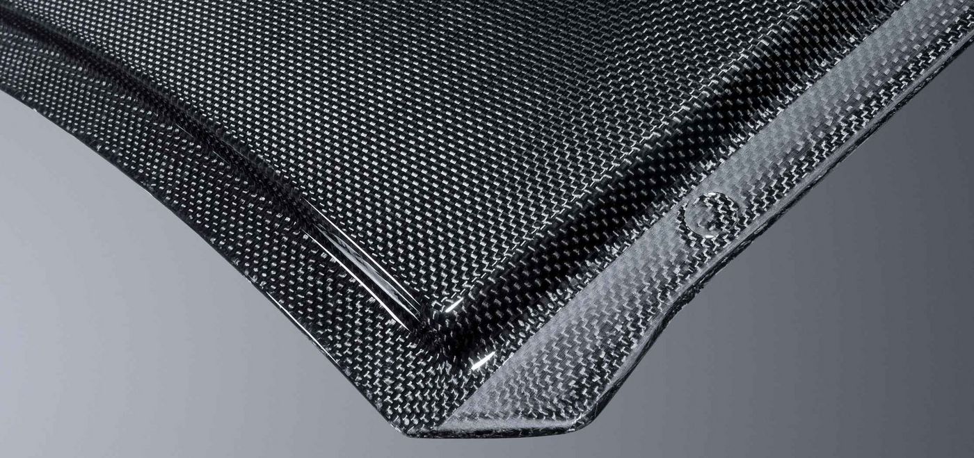 Laser cutting for CFRP components