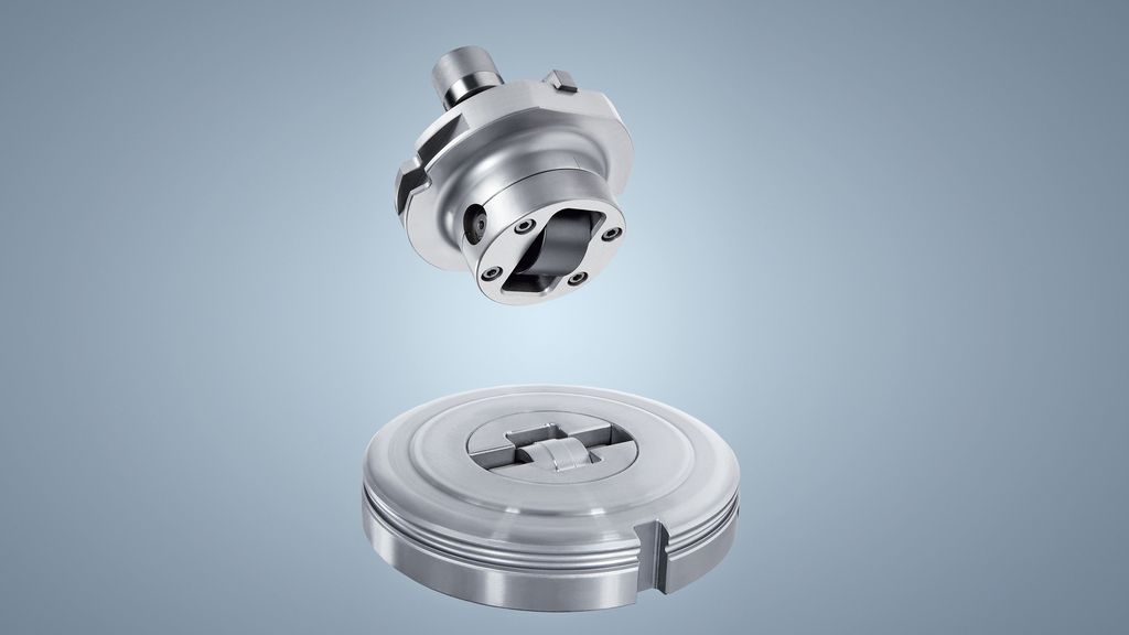 Roller deburring tool