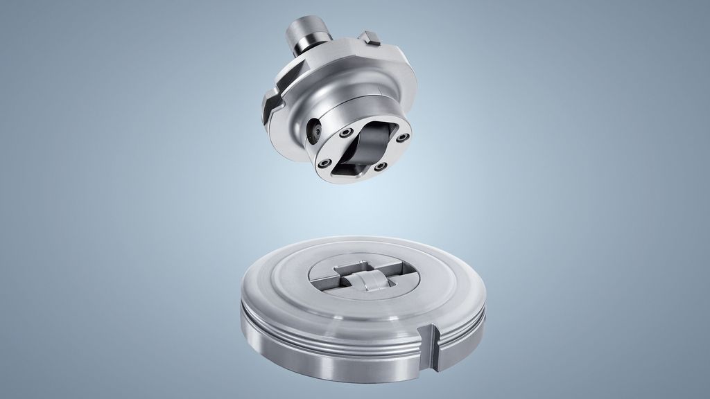 Roller deburring tool