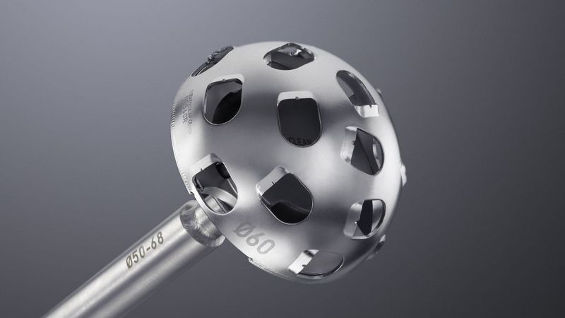 Hip joint socket milling tool