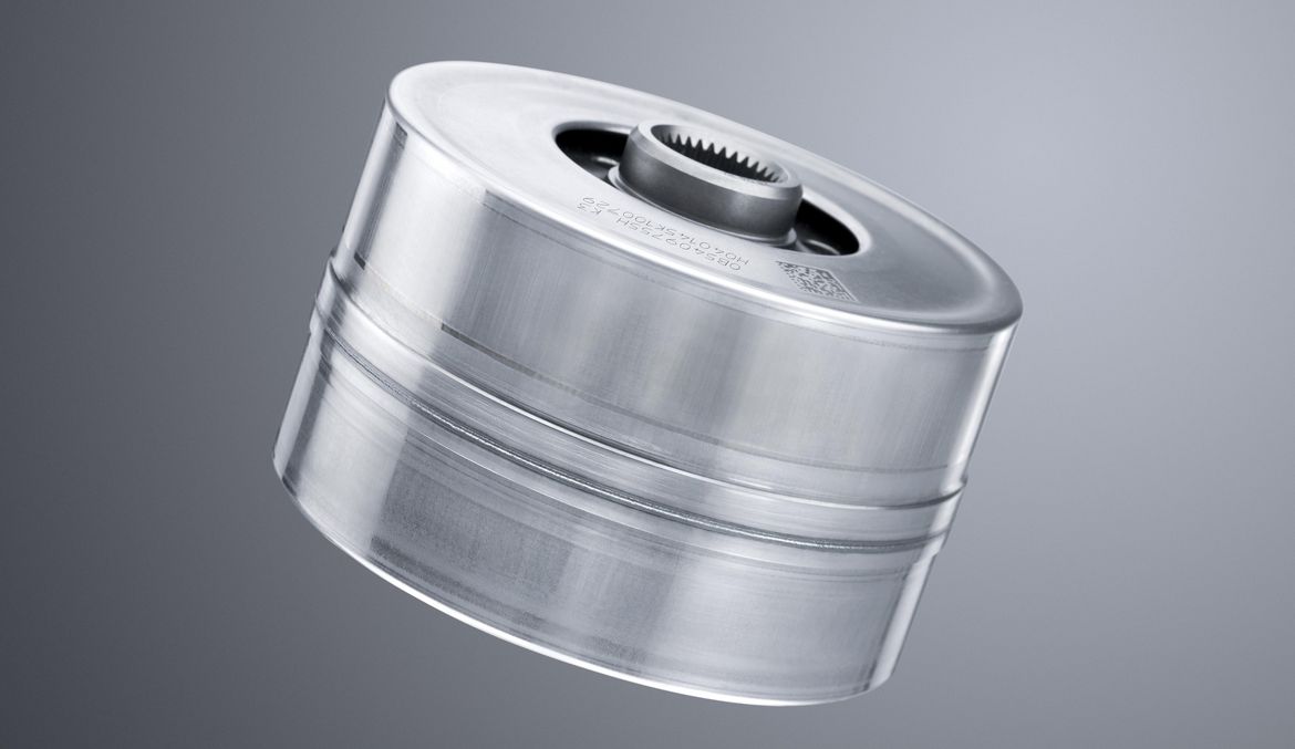 Overlap welding of a center differential