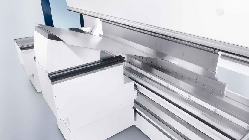 Bending aids on the TruBend Series 8000