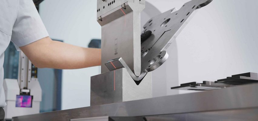 Bend exact angles with the TruBend Series 8000