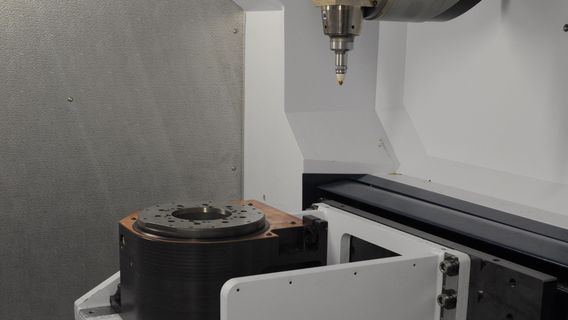 TruLaser Cell 3000, workpiece axis